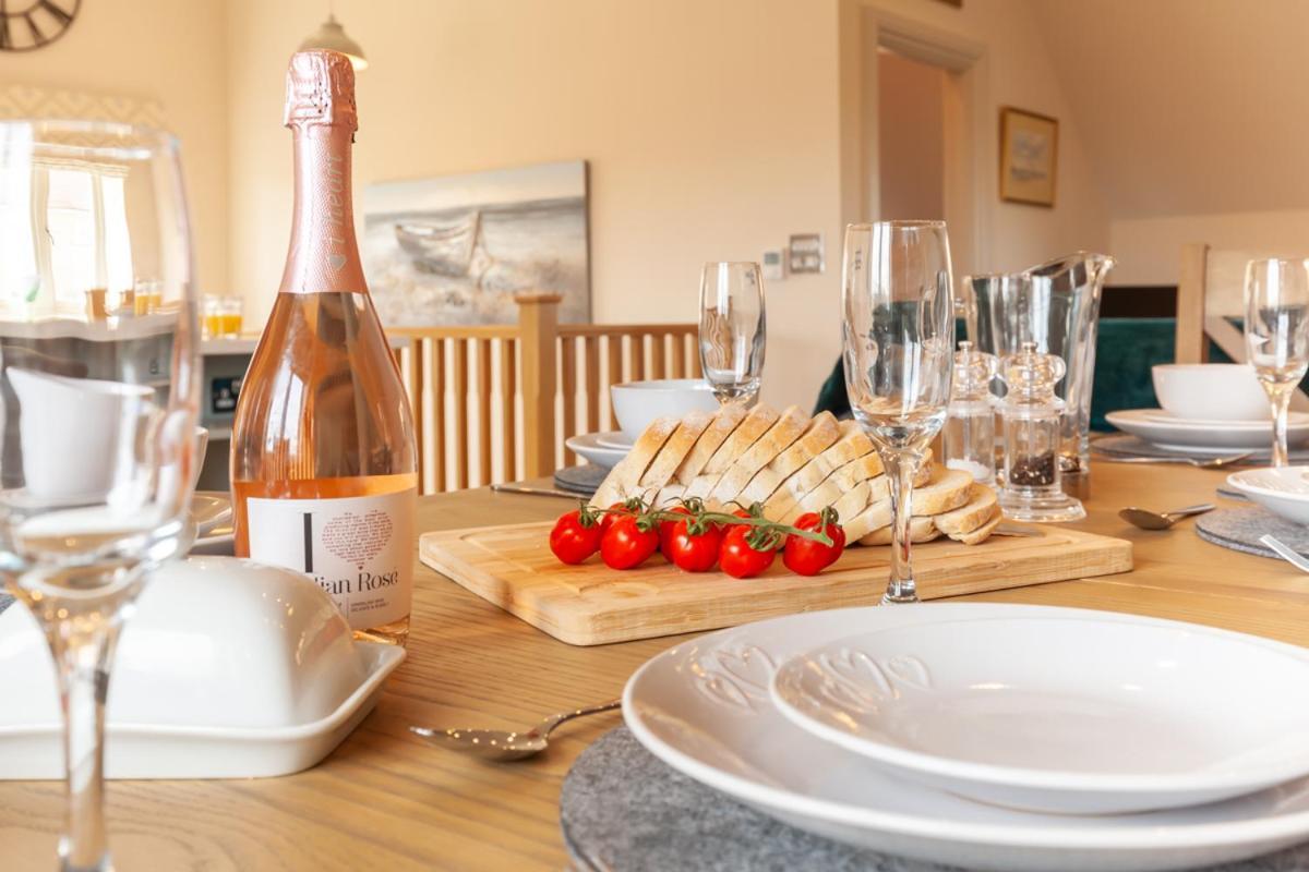 Choseley Cottage - Norfolk Cottage Agency Docking Buitenkant foto